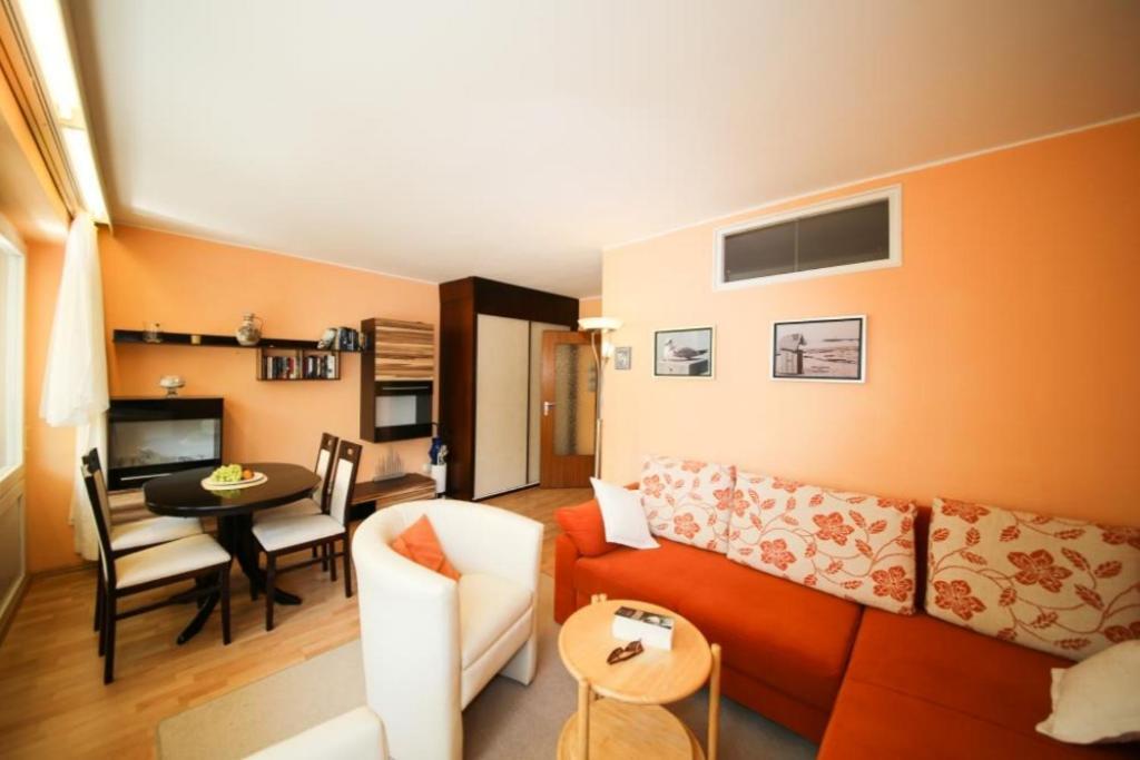 שרבאוץ Ferienwohnung Strandhotel מראה חיצוני תמונה
